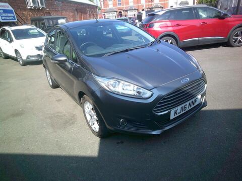 Ford Fiesta Hatchback 1.25 Zetec Euro 6 5dr