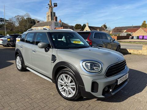 MINI Countryman SUV 1.5 Cooper Exclusive Euro 6 (s/s) 5dr
