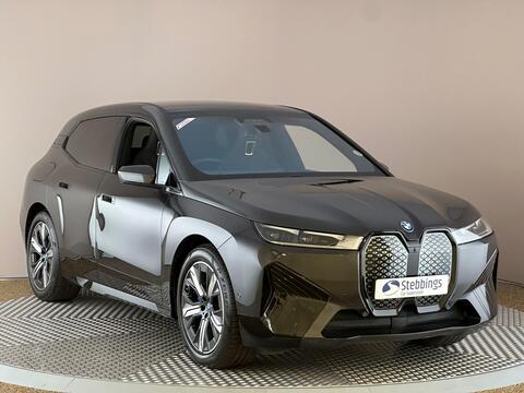BMWiX