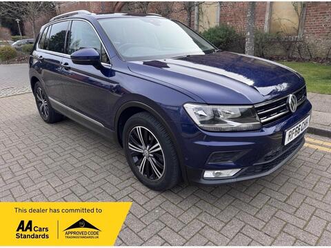 Volkswagen Tiguan SUV 2.0 TDI BlueMotion Tech SE Navigation DSG Euro 6 (s/s) 5dr