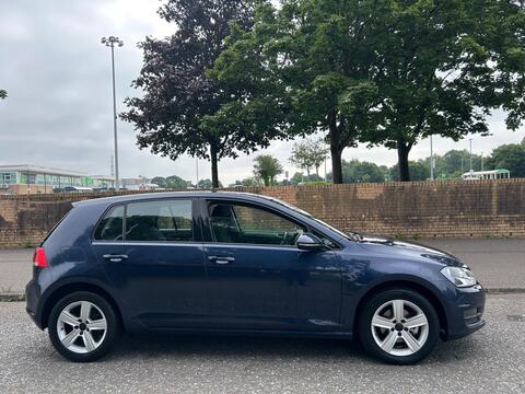 Volkswagen Golf Hatchback 1.6 TDI BlueMotion Tech Match DSG Euro 5 (s/s) 5dr