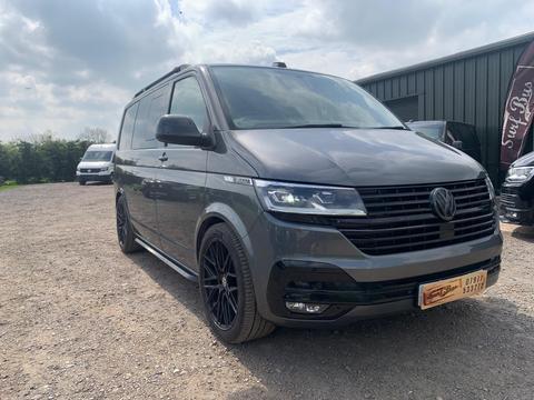 Volkswagen Transporter Combi Van 2.0 TDI T32 Highline Crew Van DSG FWD SWB Euro 6 (s/s) 5dr