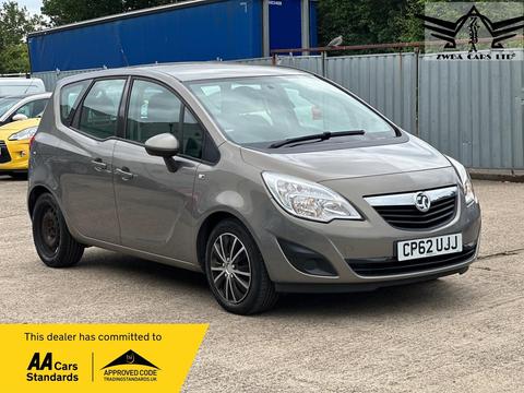 Vauxhall Meriva MPV 1.7 CDTi Exclusiv Auto Euro 5 5dr