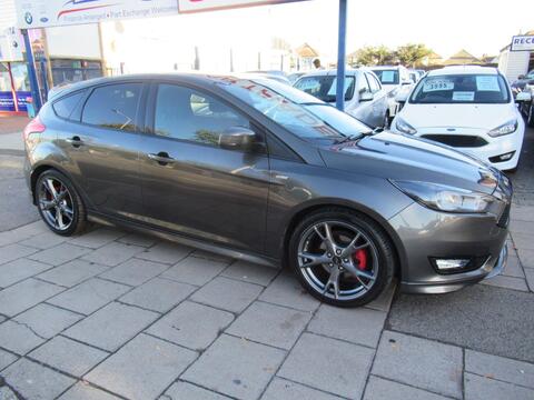 Ford Focus Hatchback 1.0T EcoBoost ST-Line X Euro 6 (s/s) 5dr