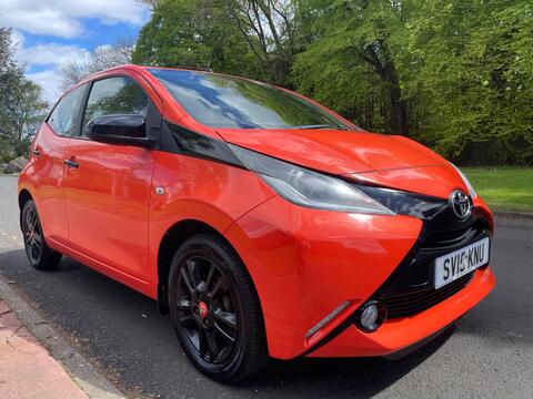 Toyota AYGO Hatchback 1.0 VVT-i x-cite Euro 5 5dr Euro 5