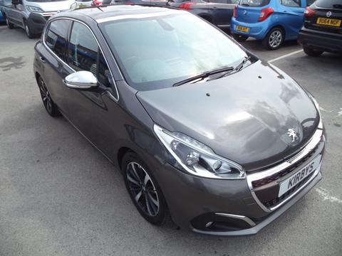 Peugeot 208 Hatchback 1.2 PureTech Allure Premium Euro 6 (s/s) 5dr