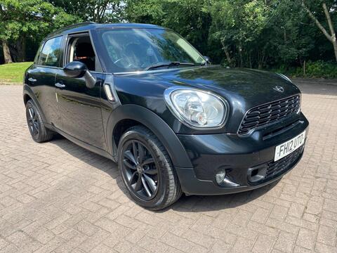 MINI Countryman SUV 2.0 Cooper SD Euro 5 (s/s) 5dr