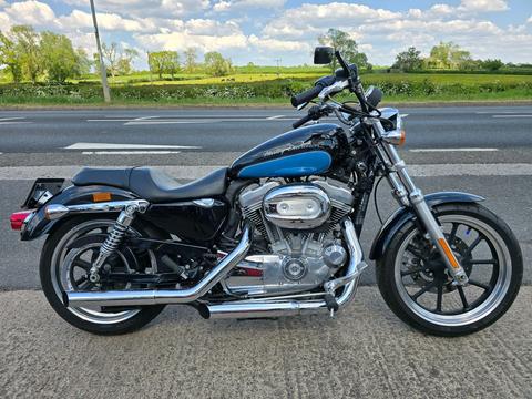Harley-Davidson Sportster Custom Cruiser 883 XL883L Superlow