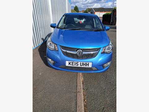 2015 Vauxhall Viva, photograph 2
