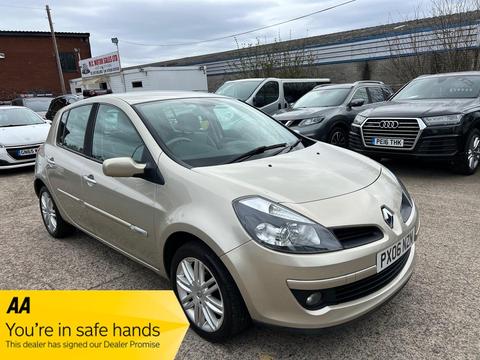 Renault Clio Hatchback 1.6 VVT Initiale 5dr