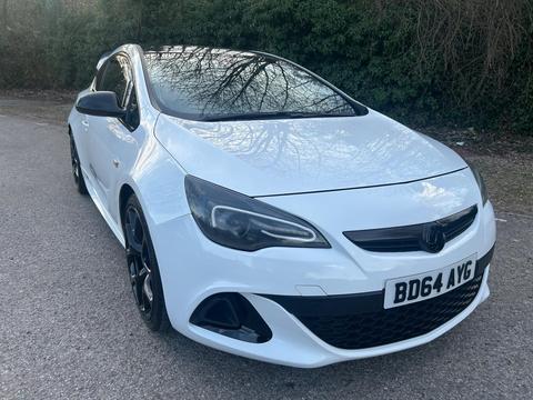 Vauxhall Astra GTC Coupe 2.0T VXR Euro 5 (s/s) 3dr