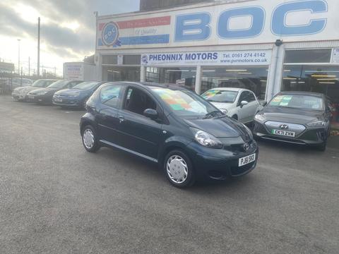 Toyota AYGO Hatchback 1.0 VVT-i Ice Euro 5 5dr