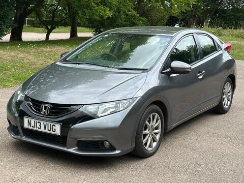 Honda Civic Hatchback 2.2 i-DTEC EX Euro 5 (s/s) 5dr
