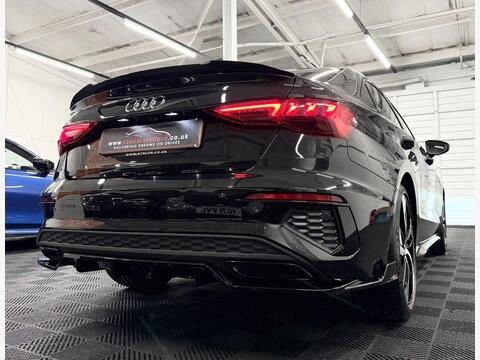 Audi A3 2.0 TDI 35 Edition 1 S Tronic Euro 6 (s/s) 4dr