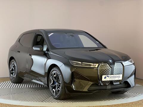BMWiX