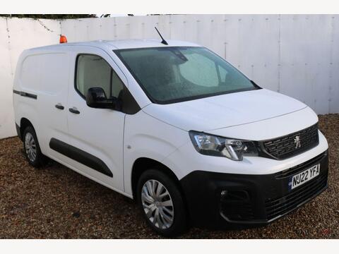Peugeot Partner Combi Van 1.5 BlueHDi 850 Professional Premium + Long Crew Van LWB Euro 6 (s/s) 6dr