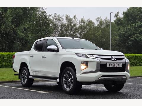 Mitsubishi L200 Pickup 2.2 DI-D DC Barbarian 4WD Euro 6 (s/s) 4dr