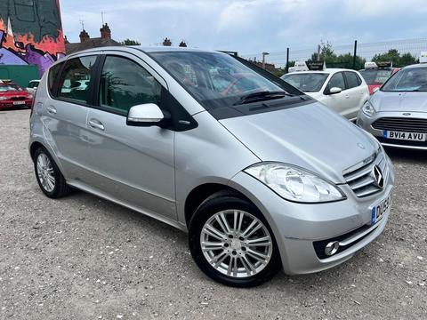 Mercedes-Benz A Class Hatchback 1.5 A160 BlueEfficiency Elegance SE 5dr