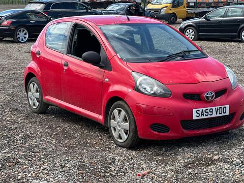 Toyota AYGO Hatchback 1.0 VVT-i Euro 4 5dr
