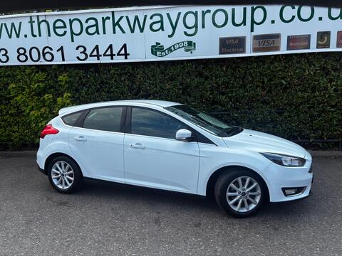 Ford Focus Hatchback 1.0T EcoBoost Titanium Euro 6 (s/s) 5dr