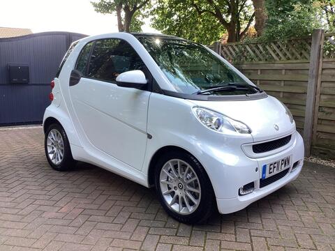 Smart fortwo Coupe 1.0 MHD Passion SoftTouch Euro 5 (s/s) 2dr