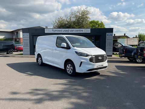 Ford Transit Custom Panel Van LIMITED L1 H1 2.0 TDCI 136 PS