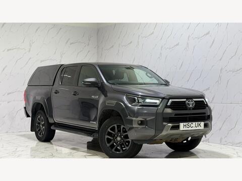 Toyota Hilux Pickup 2.8 D-4D Invincible X Auto 4WD Euro 6 (s/s) 4dr