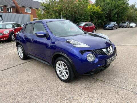 Nissan Juke SUV 1.2 DIG-T N-Connecta Euro 6 (s/s) 5dr