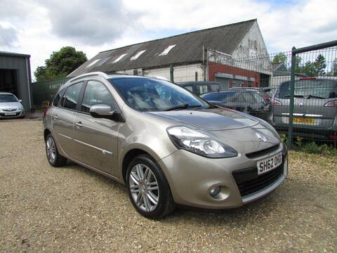 Renault Clio Estate 1.5 dCi Dynamique TomTom Sport Tourer Euro 5 5dr