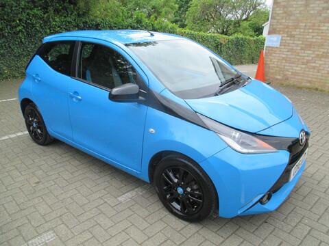 Toyota AYGO Hatchback 1.0 VVT-i x-cite Euro 6 5dr