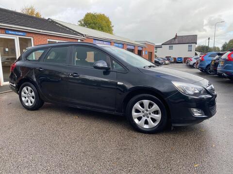 Vauxhall Astra Estate 1.6i Design Sports Tourer Euro 6 5dr