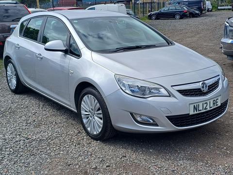 Vauxhall Astra Hatchback 1.6 16v Excite Euro 5 5dr