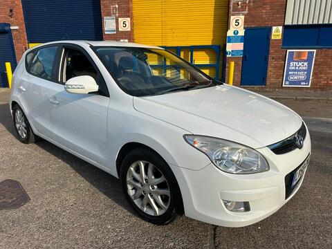 Hyundai i30 Hatchback 1.4 SE Euro 4 5dr