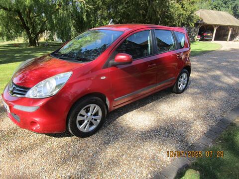 Nissan Note Hatchback 1.6 16V Acenta Auto Euro 4 5dr