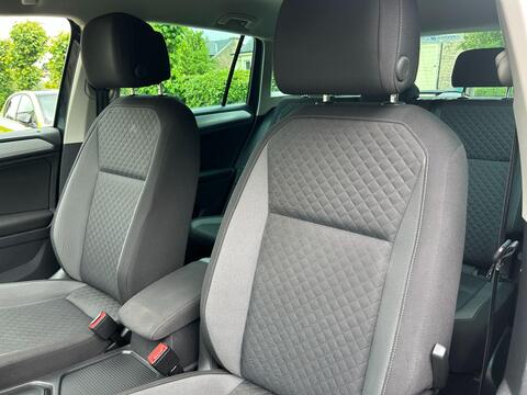 Volkswagen Tiguan SUV 2.0 TDI Match Euro 6 (s/s) 5dr