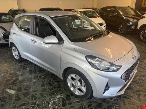 Hyundai i10 Hatchback 1.2 SE Connect Euro 6 (s/s) 5dr