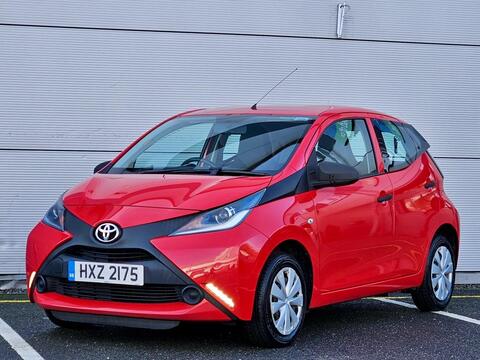 Toyota AYGO Hatchback 1.0 VVT-i x Euro 5 5dr Euro 5
