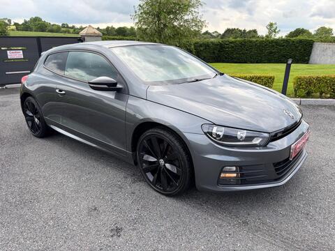 Volkswagen Scirocco Hatchback 2.0 TDI BlueMotion Tech R-Line Black Edition Euro 6 (s/s) 3dr