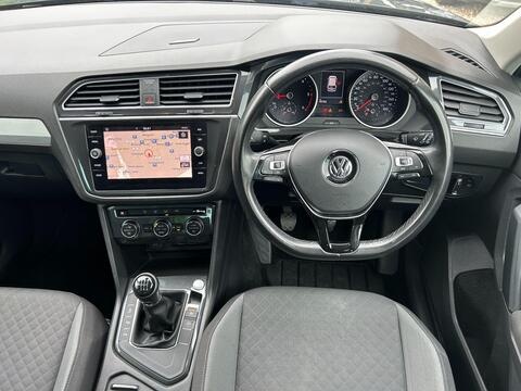 Volkswagen Tiguan SUV 2.0 TDI Match Euro 6 (s/s) 5dr