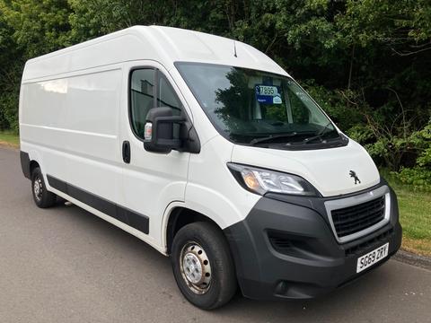 Peugeot Boxer Panel Van 2.2 BlueHDi 335 Professional L3 H2 Euro 6 (s/s) 5dr