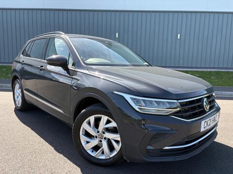 Volkswagen Tiguan SUV 1.5 TSI Life DSG Euro 6 (s/s) 5dr