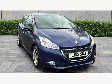 Peugeot 208 Hatchback 1.2 VTi Active Euro 5 5dr