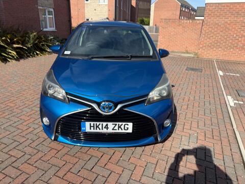 Toyota Yaris Hatchback 1.5 VVT-h Excel E-CVT Euro 6 5dr (15in Alloy)