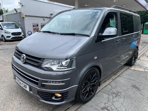 Volkswagen Transporter Combi Van 2.0 BiTDI T32 Highline Kombi DSG 4MOTION L1 H1 4dr