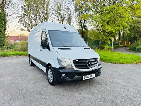 Mercedes-Benz Sprinter Panel Van 2.1 313 CDi RWD L2 4dr