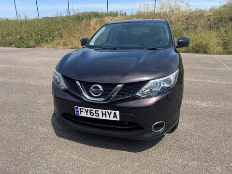 Nissan Qashqai SUV 1.2 DIG-T n-tec 2WD Euro 6 (s/s) 5dr