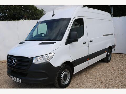 Mercedes-Benz Sprinter Panel Van 2.0 315 CDI Progressive RWD L2 H2 Euro 6 (s/s) 5dr