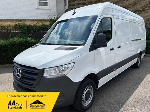 Mercedes-Benz Sprinter Panel Van 2.0 315 CDI Progressive G-Tronic RWD L3 H2 Euro 6 (s/s) 5dr