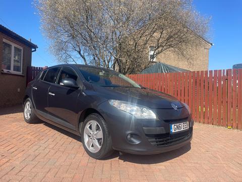 Renault Megane Hatchback 1.5 dCi Dynamique TomTom Euro 5 5dr