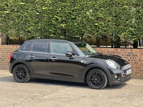 MINI Hatch Hatchback 1.5 Cooper D Auto Euro 6 (s/s) 5dr